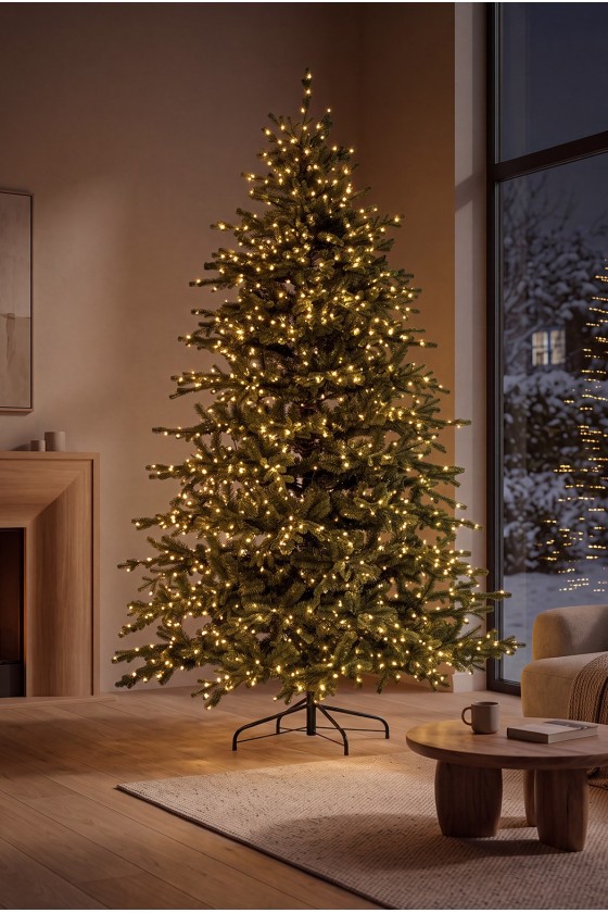 Sztuczna choinka Rubina Mix PE 210 cm w oświetleniu LED